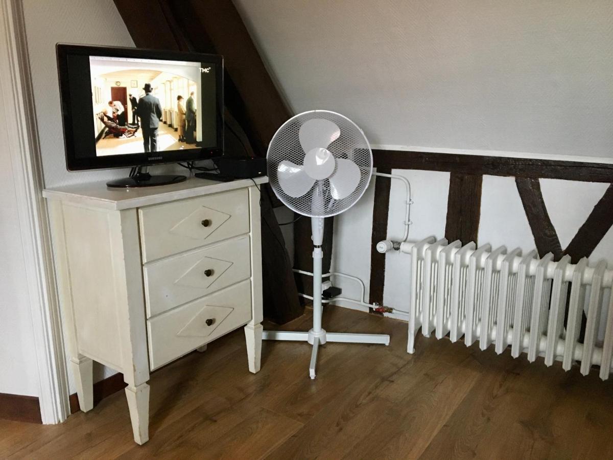 Au Coin Romantique Vernon Giverny Dış mekan fotoğraf