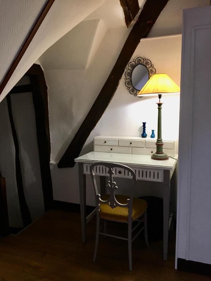 Au Coin Romantique Vernon Giverny Dış mekan fotoğraf